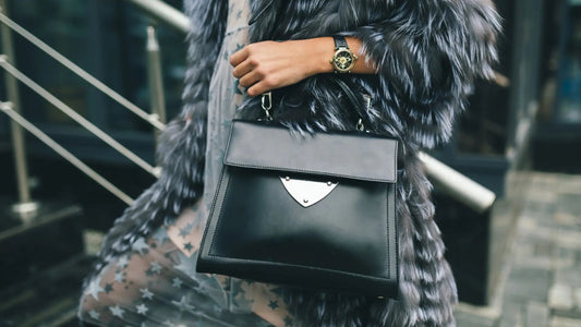 Quel-matériau-choisir-pour-un-sac-à-main-élégant Leather&Carry