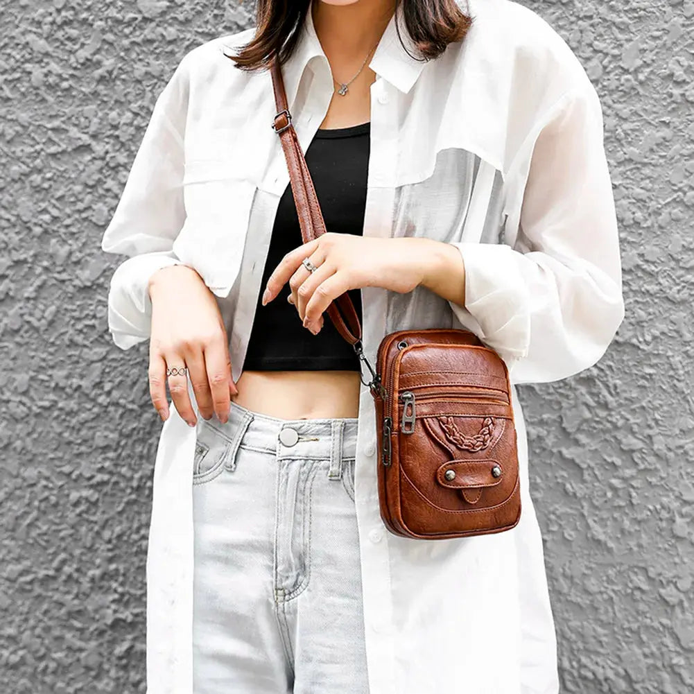 Diana | Pochette avec bandoulière cosy Leather&Carry