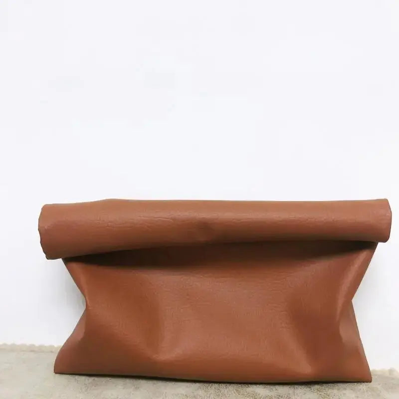Leïla | Pochette en cuir souple Leather&Carry
