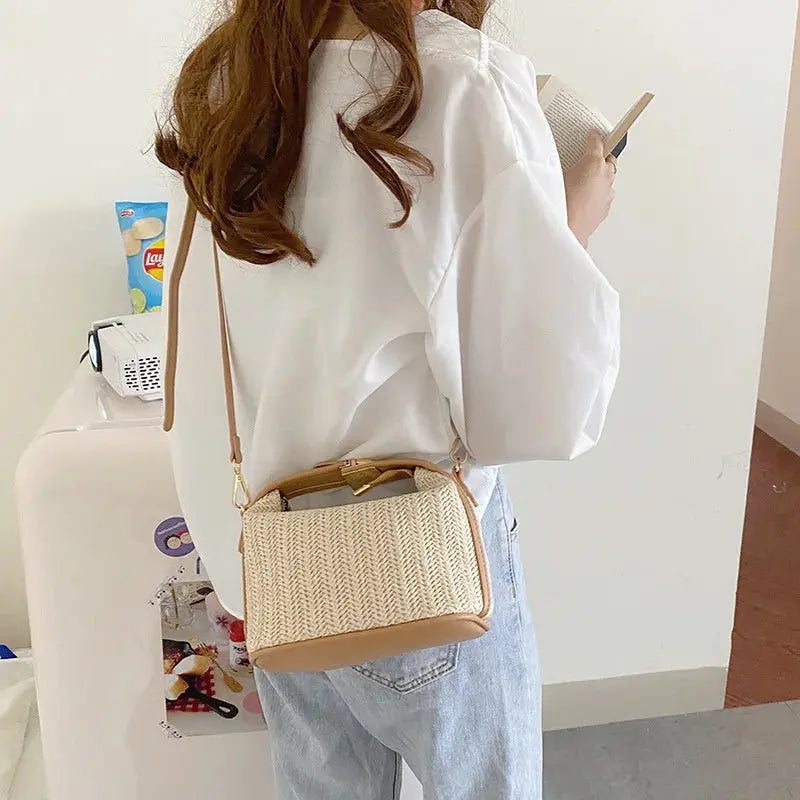 Livia | Petit sac à main tressé Leather&Carry