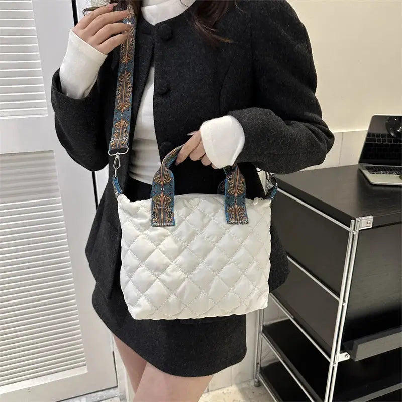 Miu | Sac à main bandoulière matelassé Leather&Carry