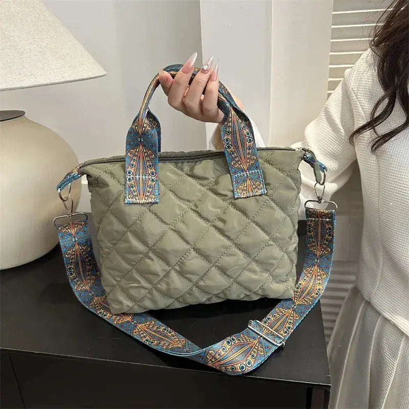 Miu | Sac à main bandoulière matelassé Leather&Carry