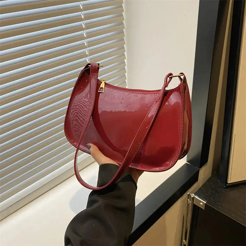 Tess | Petit sac à main vernis solide Leather&Carry