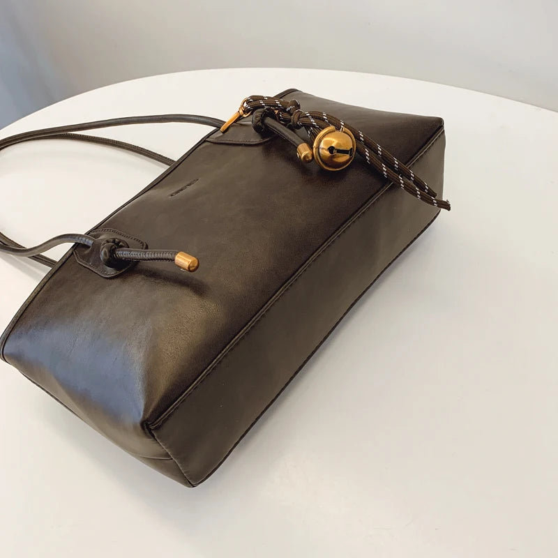 Sac à Main en Cuir Vieilli - Vaiola - Leather&Carry