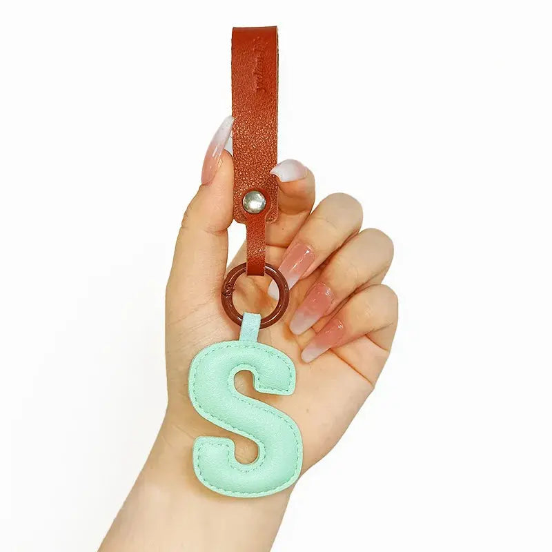 Porte-clés avec initiales de A à Z-Leather&amp;Carry